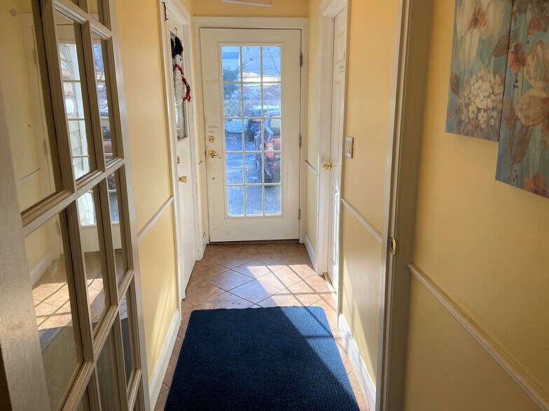 More Photos Of 1279-1283 Rt-311, Patterson Office For Lease