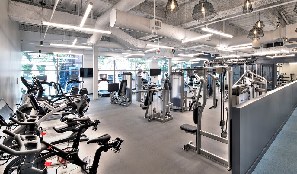 More Photos Of 200 State St, Boston Office For Lease