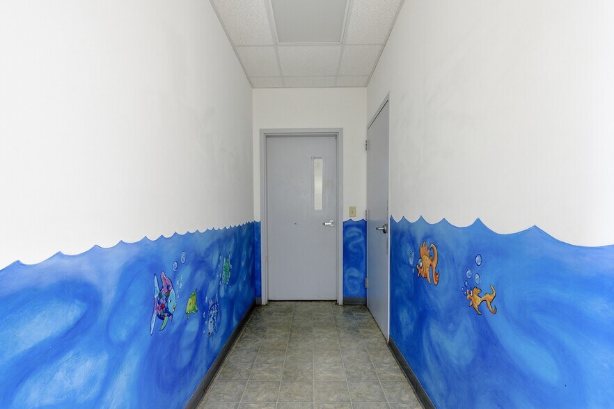 More Photos Of 148-156 W Tugalo St, Toccoa Office For Lease