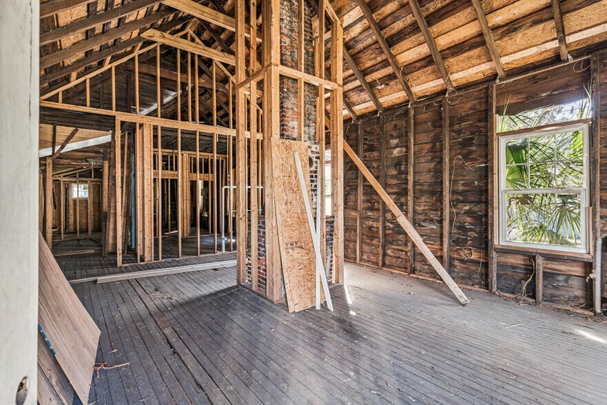 More Photos Of , Brunswick Specialty For Sale