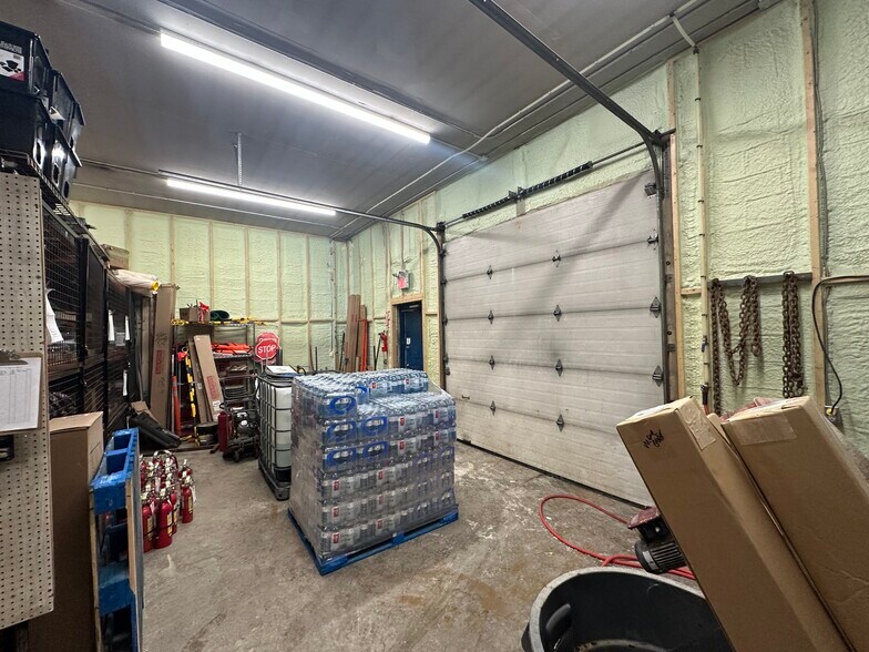 More Photos Of 7-19 Industrial Rd, St Marys Industrial For Sale