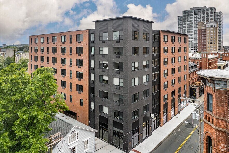 Primary Photo Of 269 Orange St, New Haven Apartments For Lease