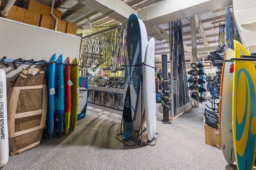 More Photos Of 3090 Ridgewood Dr, Daytona Beach Freestanding For Sale