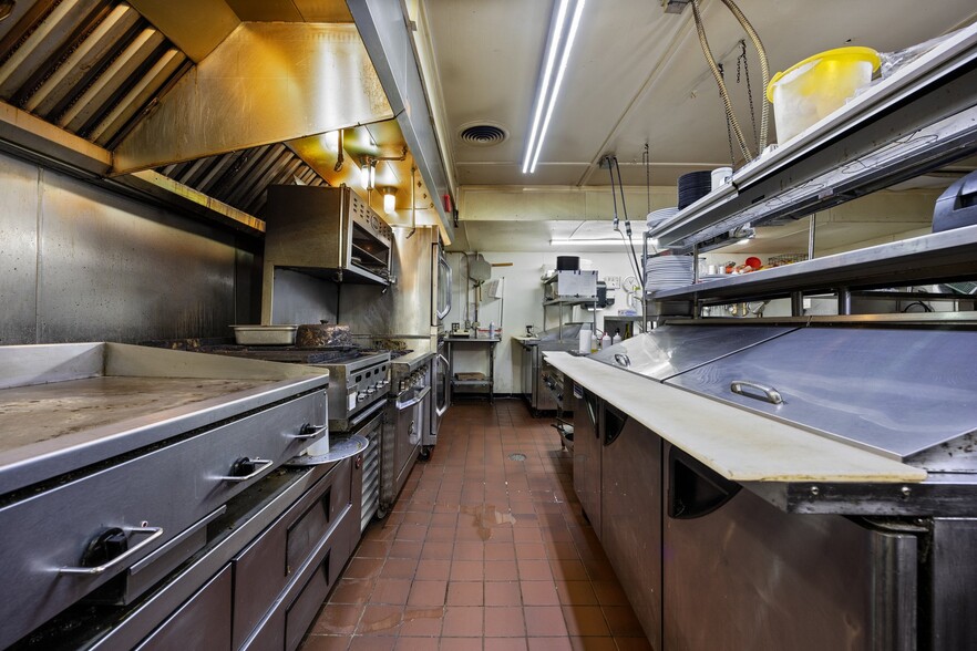 More Photos Of , Beaver Island General Retail For Sale