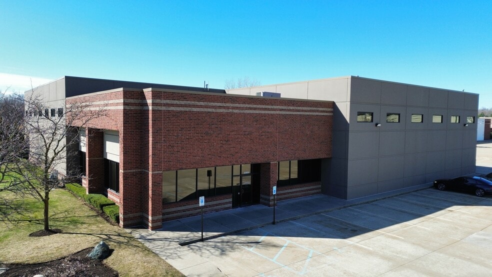 Primary Photo Of 50625 Design Ln, Shelby Township Warehouse For Lease