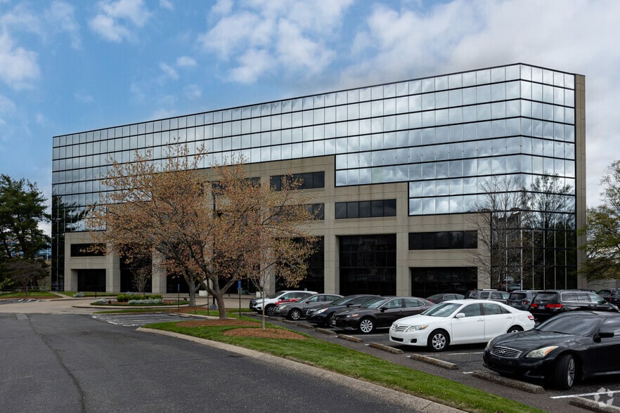 Primary Photo Of 15 Century Blvd, Nashville Office For Lease