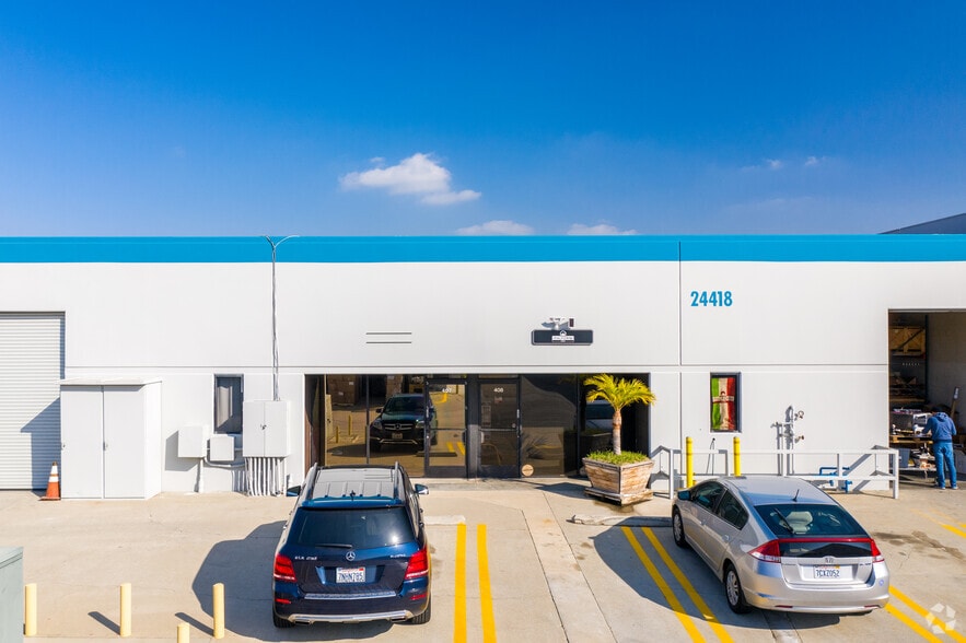 More Photos Of 24418 S Main St, Carson Flex For Lease