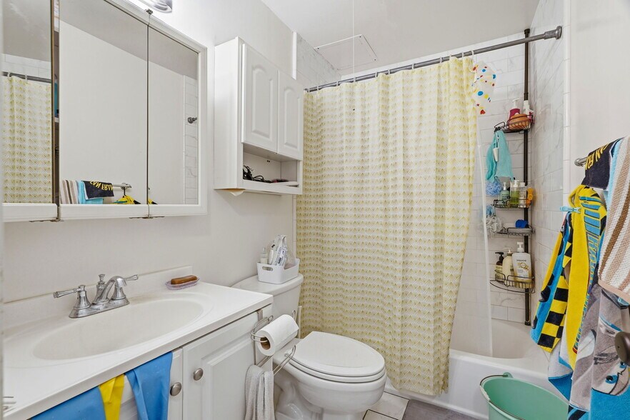 More Photos Of 635 Bolton Ct, San Jose Apartments For Sale
