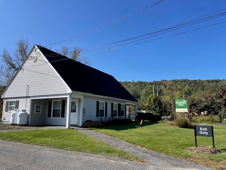 More Photos Of 30 E Otis Rd, Otis Bank For Lease