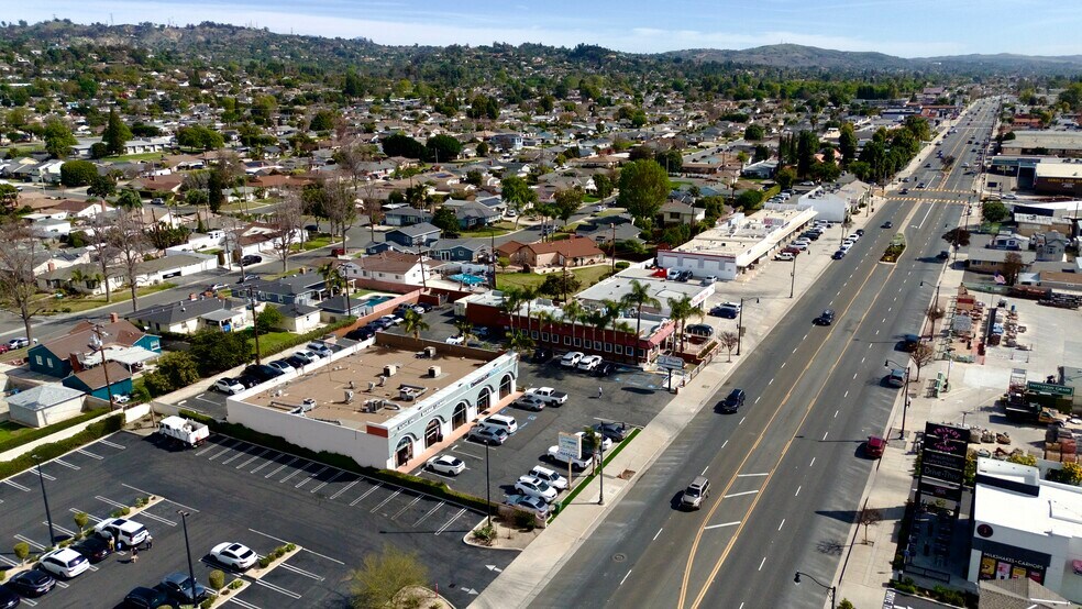 More Photos Of 16503 Whittier Blvd, Whittier Restaurant For Sale