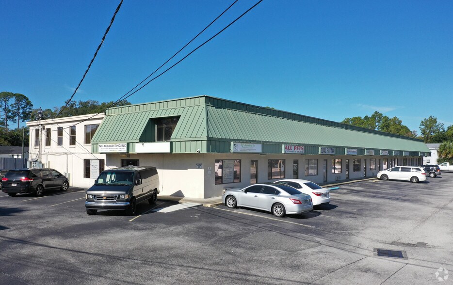 Primary Photo Of 6110 Powers Ave, Jacksonville Unknown For Lease