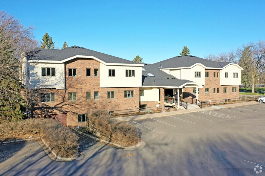 Primary Photo Of 299 Coon Rapids Blvd NW, Coon Rapids Office For Lease