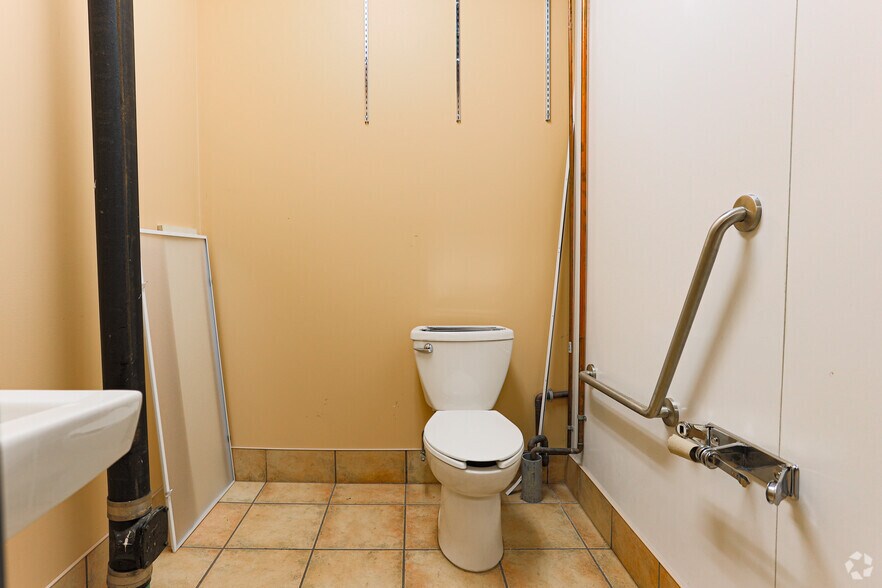 Photo of 1st Floor Ste D7