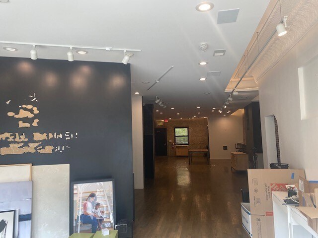 More Photos Of 193 N Marion St, Oak Park Storefront Retail Office For Lease