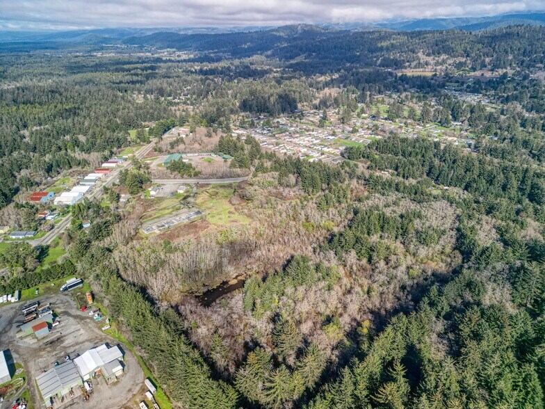 More Photos Of 645 Elk Valley Rd, Crescent City Warehouse For Sale