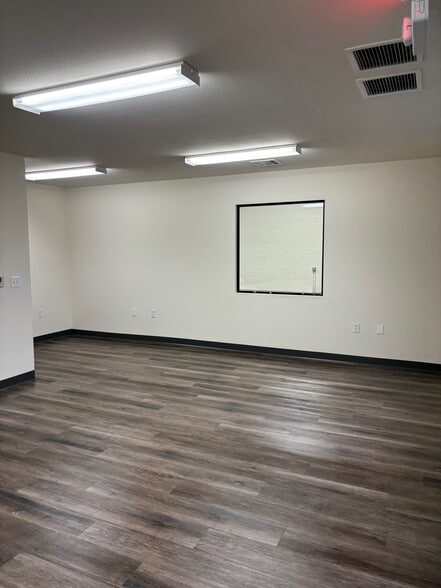 More Photos Of 9755 Rush St, South El Monte Warehouse For Lease