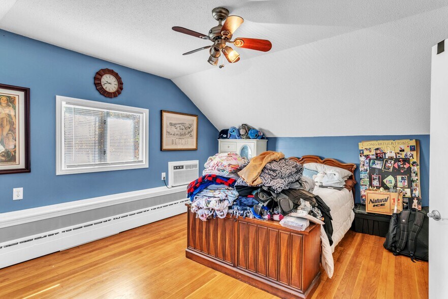 More Photos Of 371 Boston West Rt, Monson Specialty For Sale