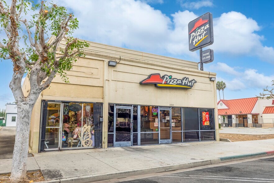 More Photos Of 12203-12207 Hawthorne Blvd, Hawthorne Storefront For Sale