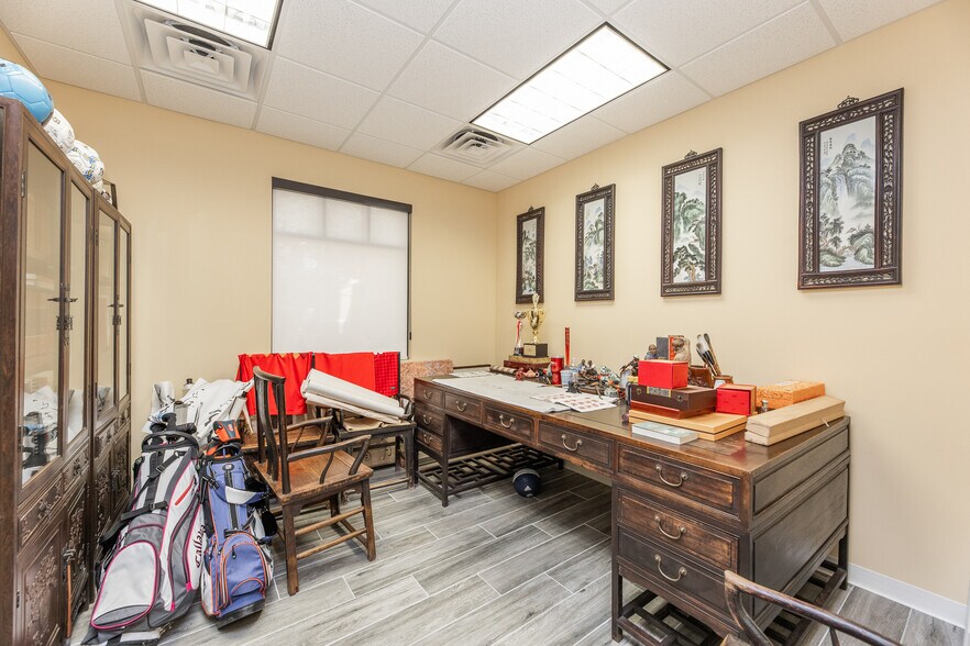 More Photos Of 4634 Riverstone Blvd, Missouri City Medical For Lease