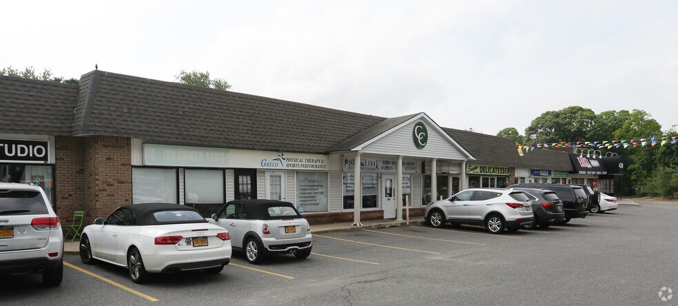 Primary Photo Of 430-01-430-16 N Country Rd, Saint James Unknown For Lease