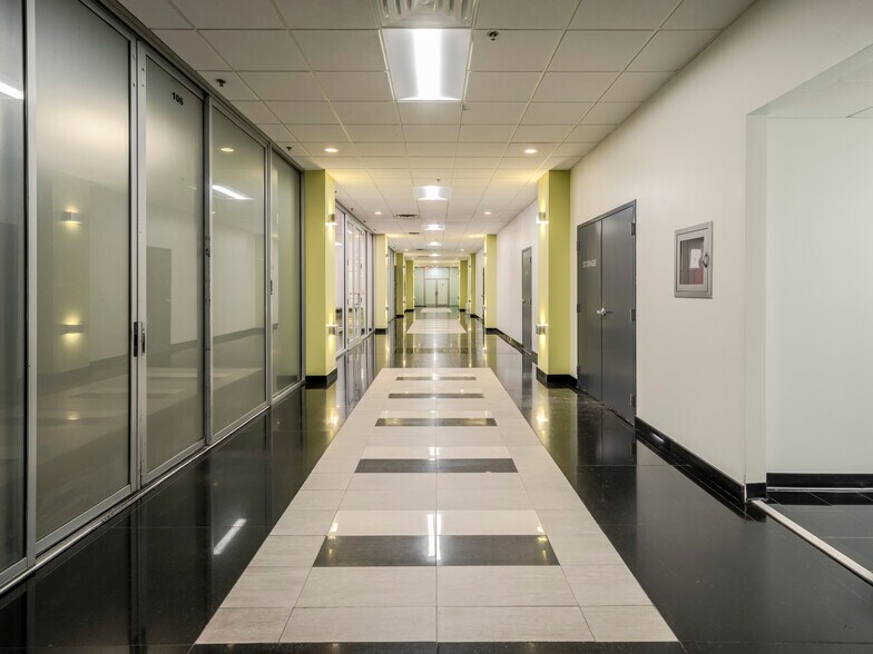 More Photos Of 3111 N University Dr, Coral Springs Office For Lease