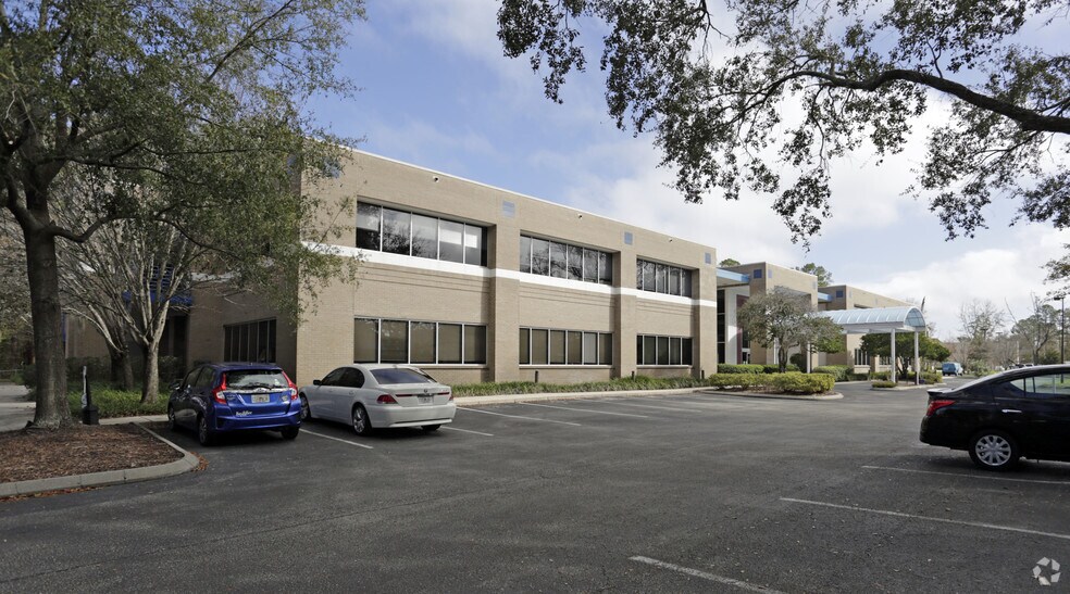 More Photos Of 4063 Salisbury Rd, Jacksonville Medical For Lease