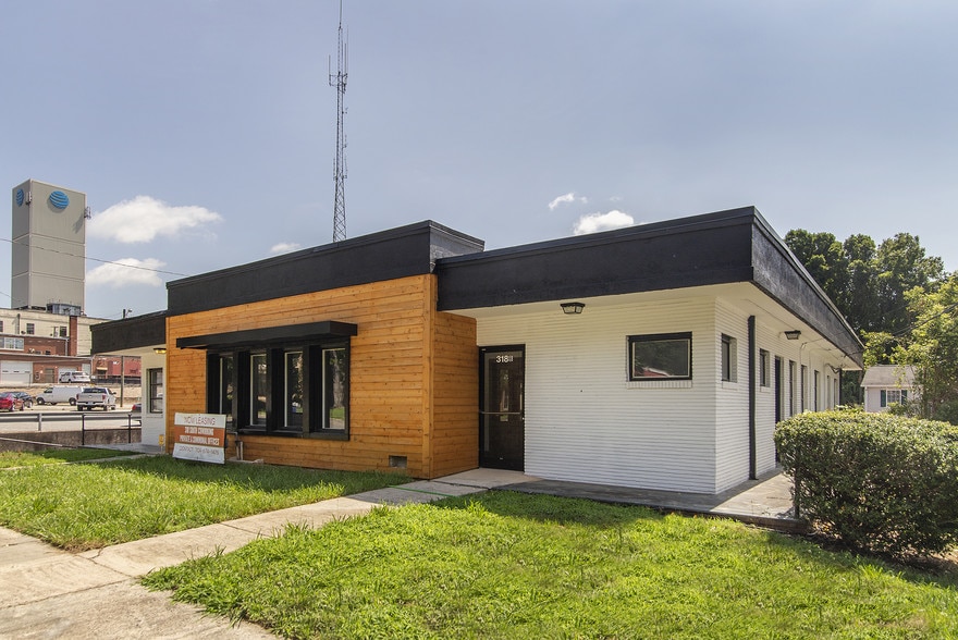 Primary Photo Of 318 S South St, Gastonia Office For Lease