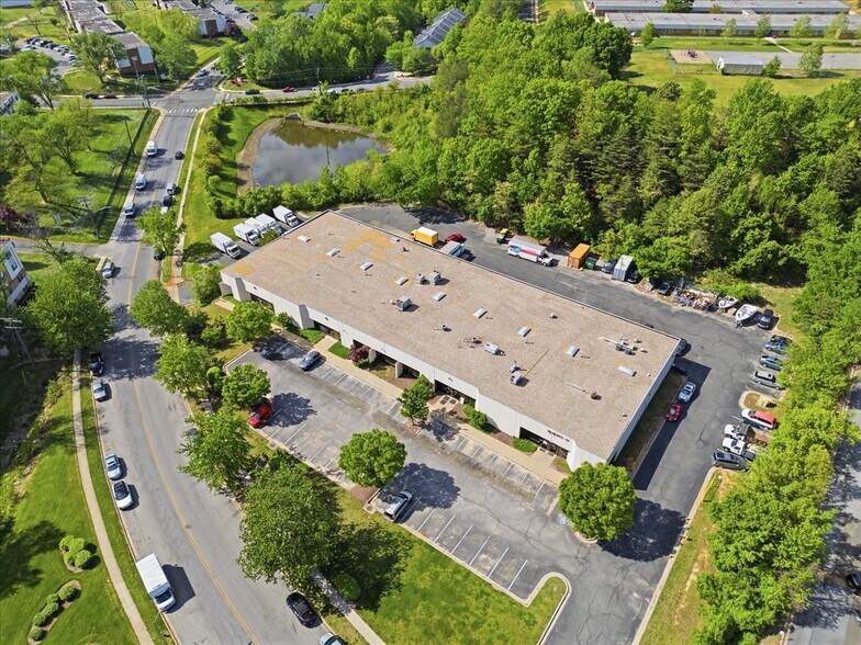 More Photos Of 3309-3311 Hubbard Rd, Hyattsville Industrial For Lease