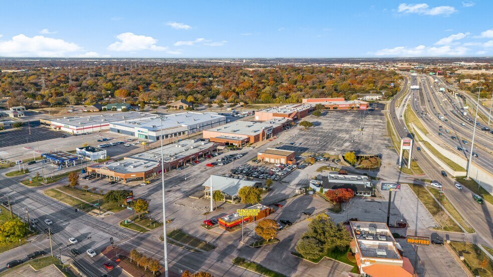 More Photos Of 7520-7640 NE Loop 820, North Richland Hills Unknown For Lease