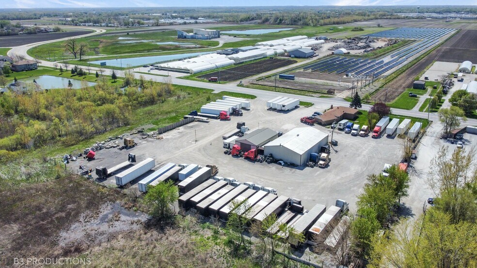 More Photos Of 1787 E Joe Orr Rd, Lynwood Warehouse For Sale