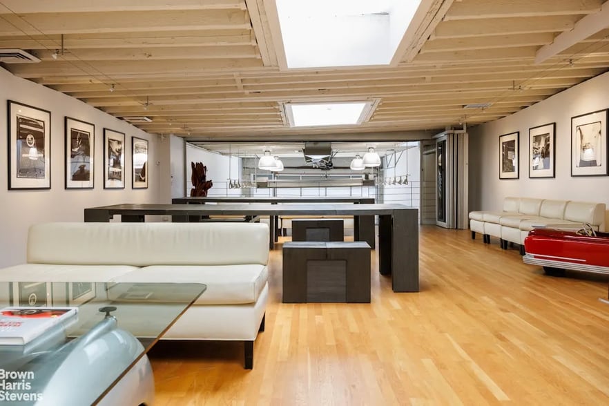 More Photos Of 137 Perry St, New York Office For Lease