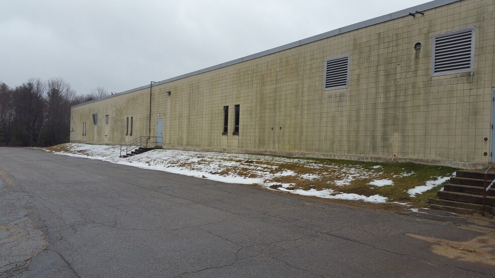 More Photos Of 81 Fitzgerald Dr, Jaffrey Light Manufacturing For Lease