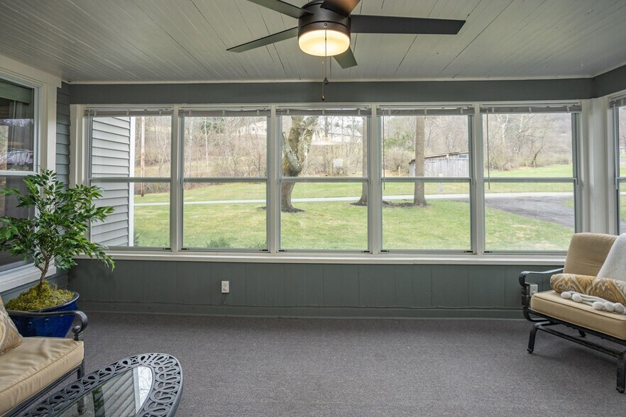 More Photos Of 211 Hanks Rd, Troy Hospitality For Sale