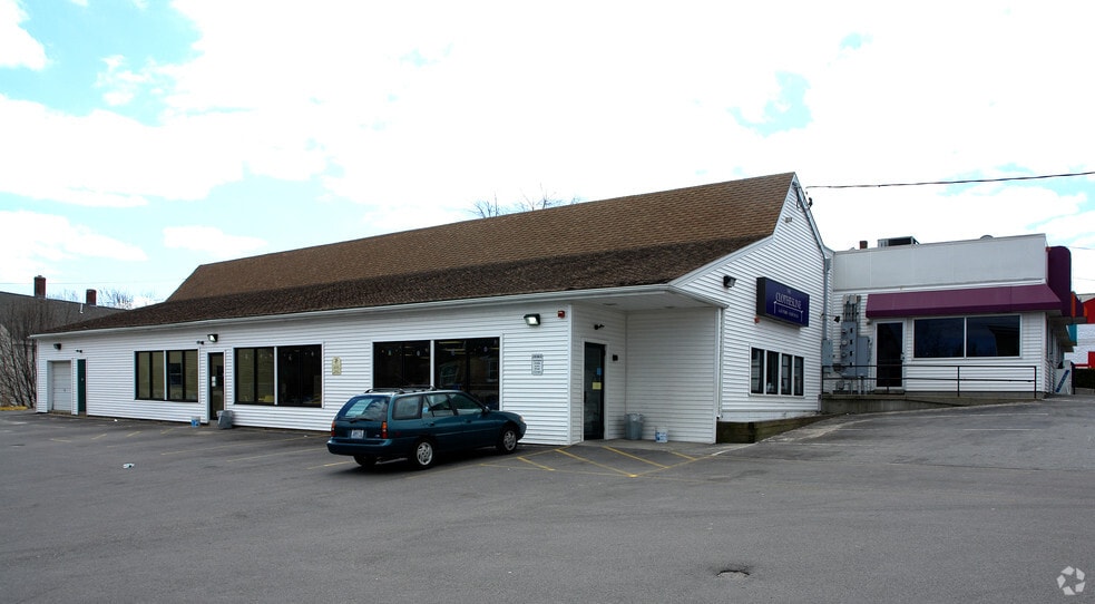 Primary Photo Of 202-204 S Main St, Woonsocket Freestanding For Lease