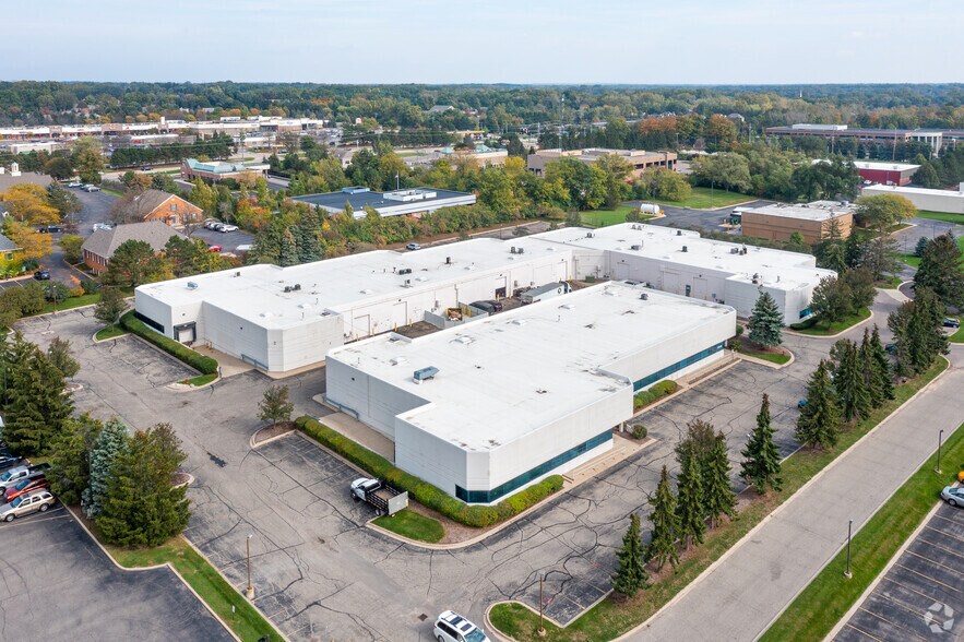 More Photos Of 37676-37696 Enterprise Ct, Farmington Hills Light Manufacturing For Lease