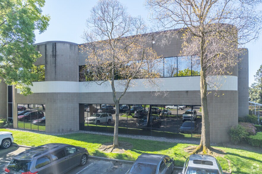 More Photos Of 1450 Harbor Blvd, West Sacramento Unknown For Lease