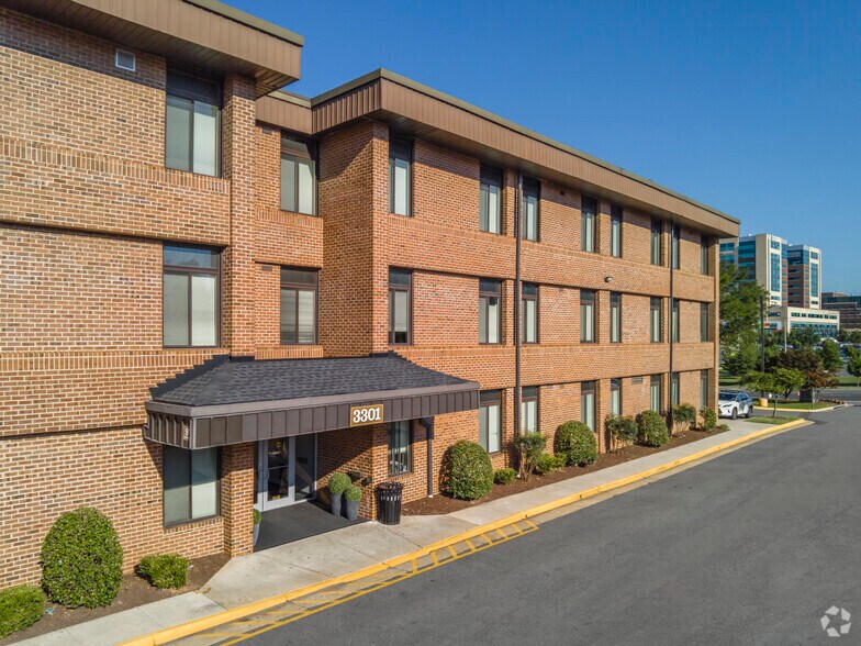 More Photos Of 3301 Woodburn Rd, Annandale Medical For Lease