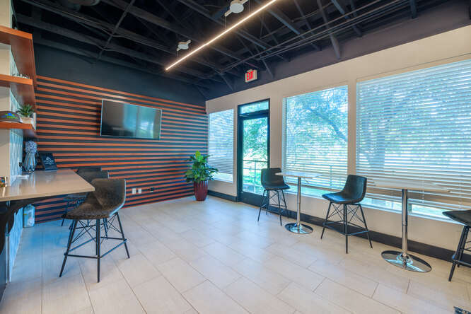 More Photos Of 8900 Business Park Dr, Austin Office For Sale