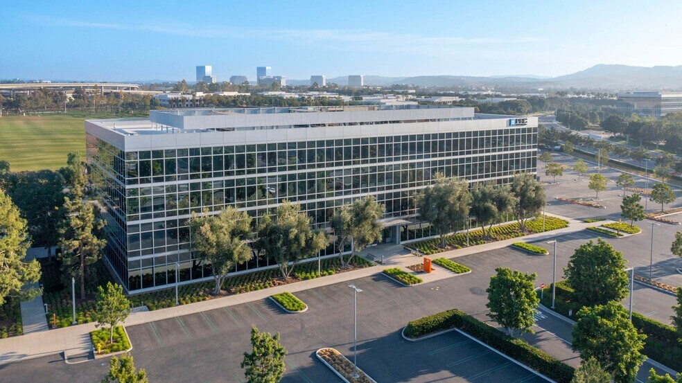 More Photos Of 46 Discovery, Irvine Unknown For Lease