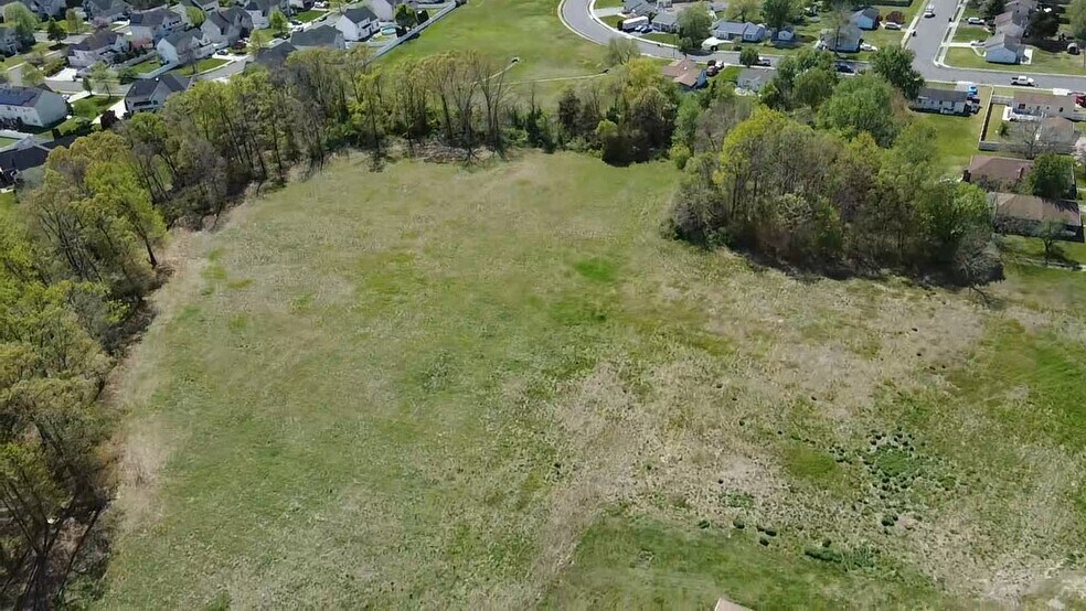 More Photos Of 871 Corkery Ln, Williamstown Apartments For Sale