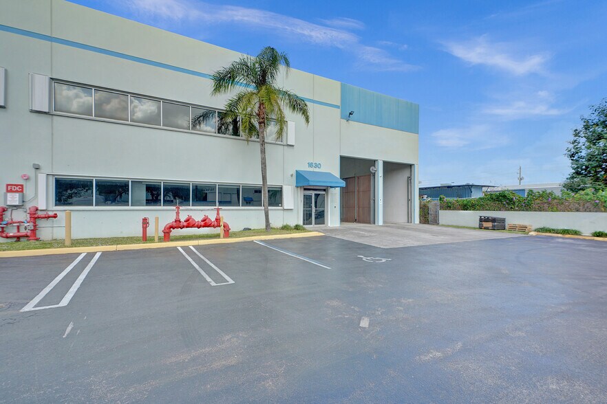 Primary Photo Of 1630 NW 108th Ave, Miami Warehouse For Sale
