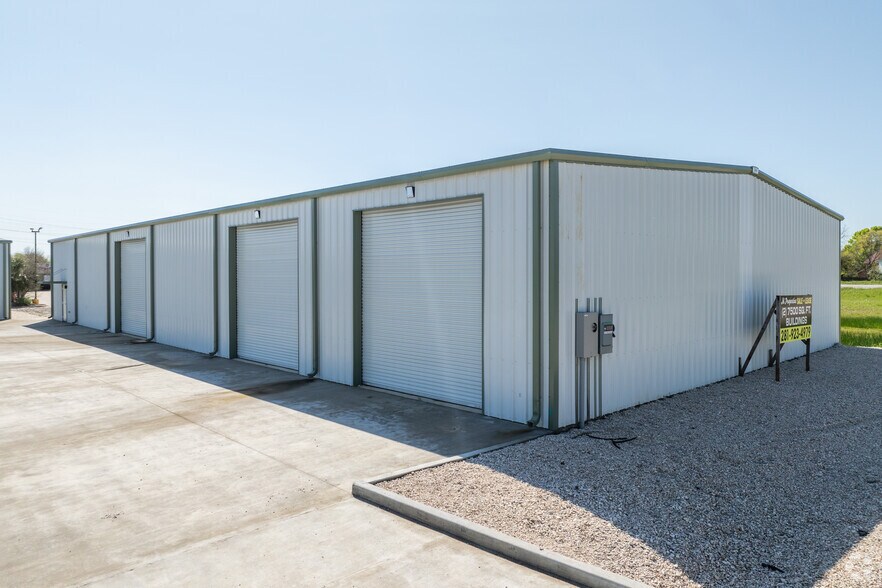 Primary Photo Of 2023 H O Mills hwy, Port Arthur Warehouse For Lease