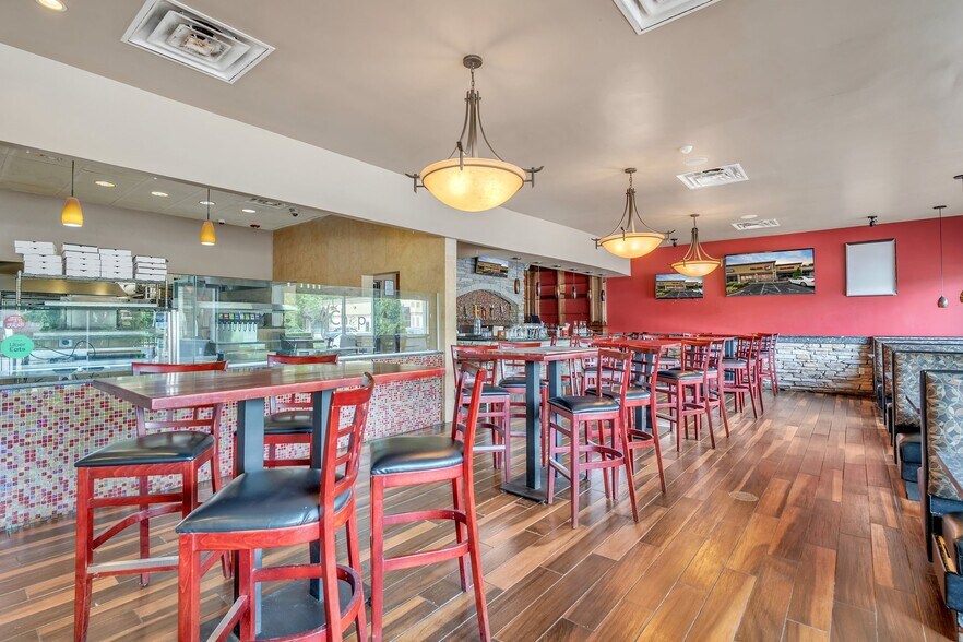 More Photos Of 1036 Volvo Pky, Chesapeake Freestanding For Sale