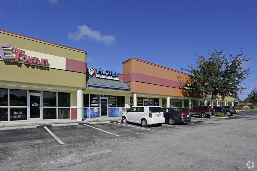 1327 NE Pine Island Rd, Cape Coral, FL 33909 Retail For Lease