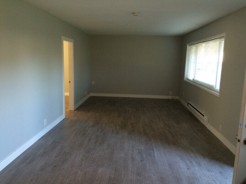 More Photos Of 3023 Wellington St, Port Coquitlam Land For Sale