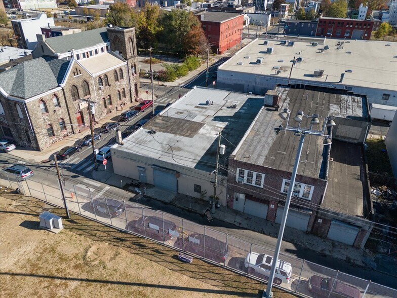 More Photos Of 2254-60 N 3rd St, Philadelphia Office For Sale