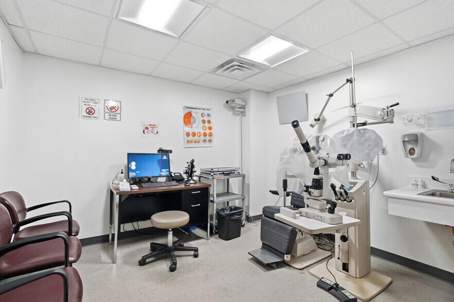 More Photos Of 14-20 Central Ave, Lynn Medical For Sale