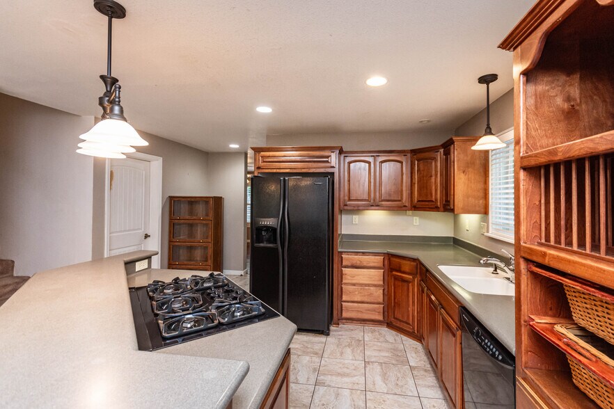 More Photos Of 13900 Ponderosa Way, Pine Grove Apartments For Sale