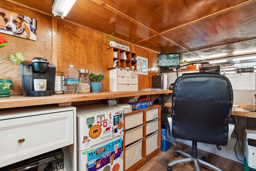 More Photos Of 185 Main St, Bethel Freestanding For Sale