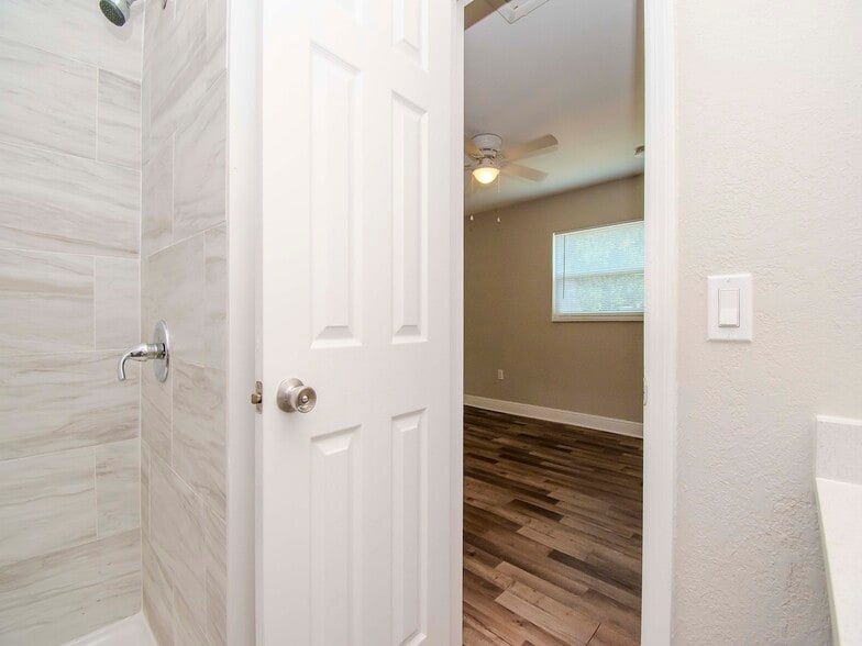 More Photos Of , Bradenton Multifamily For Sale